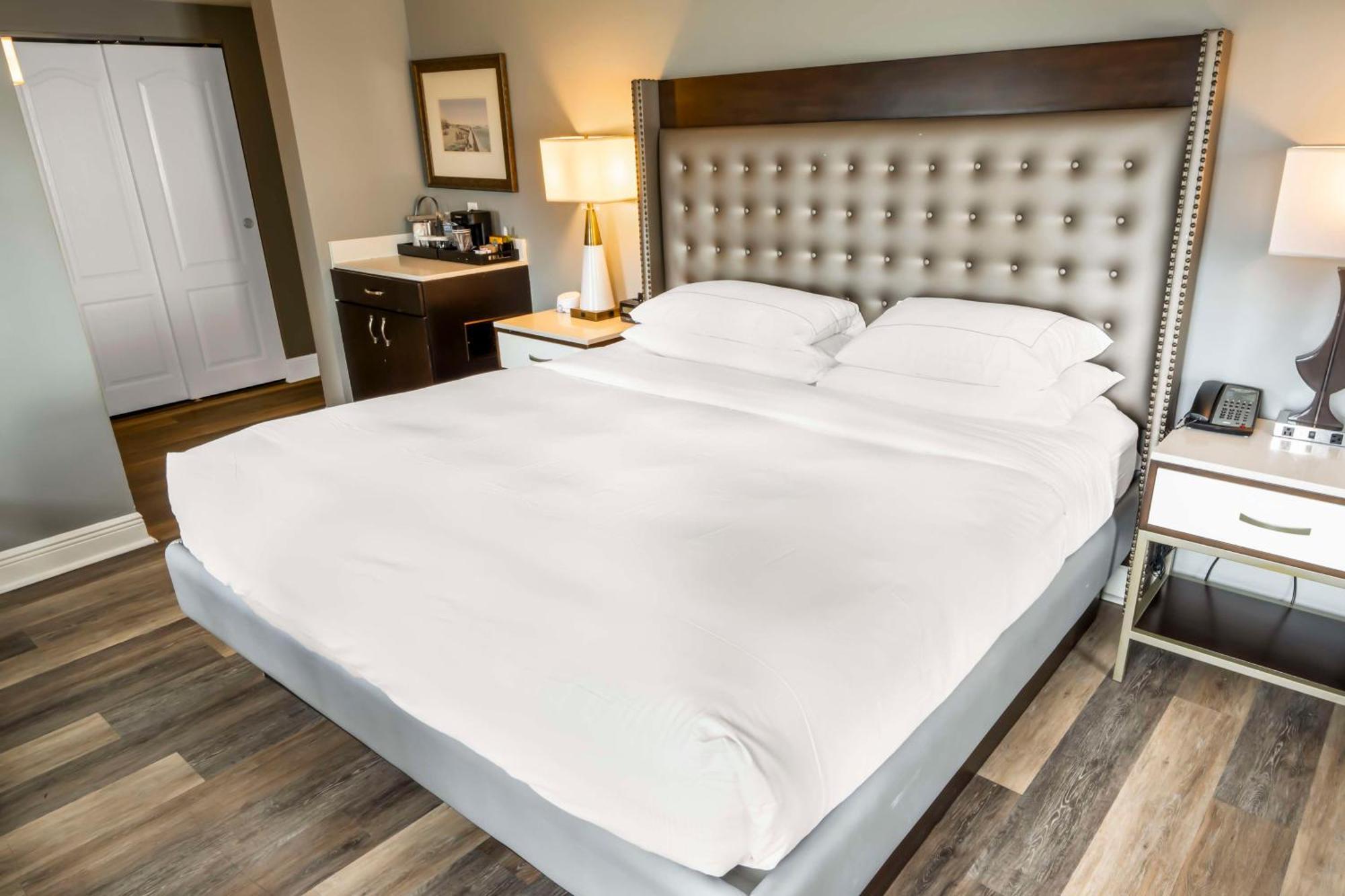 Отель Hilton Saint Augustine Historic Bayfront Экстерьер фото